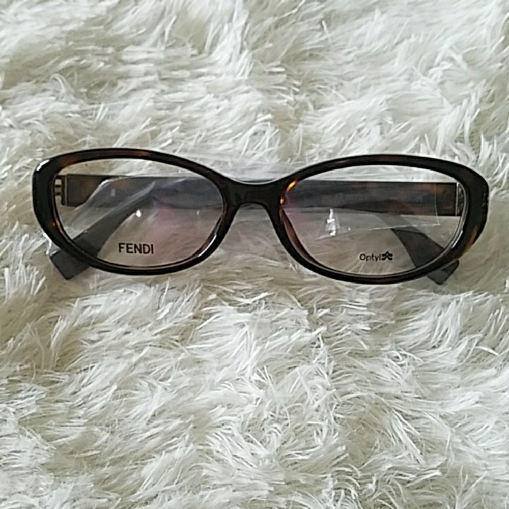Fendi eye glasses